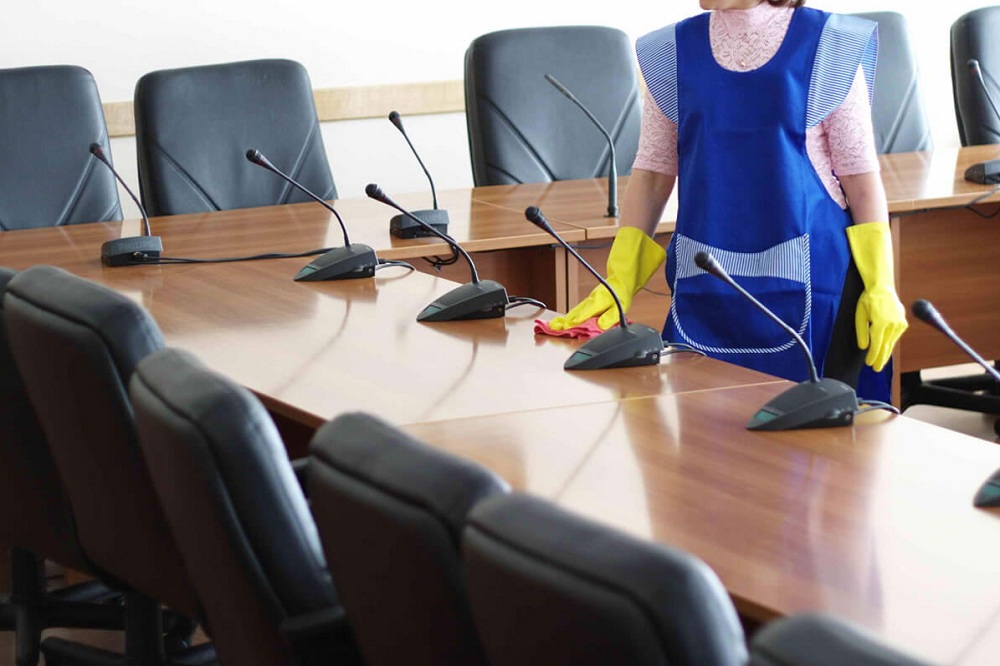 Văn phòng cần được vệ sinh thường xuyên tránh hưởng sức khỏe nhân viên