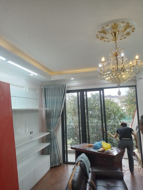 giat-rem-cua-tai-vinhome-thang-long