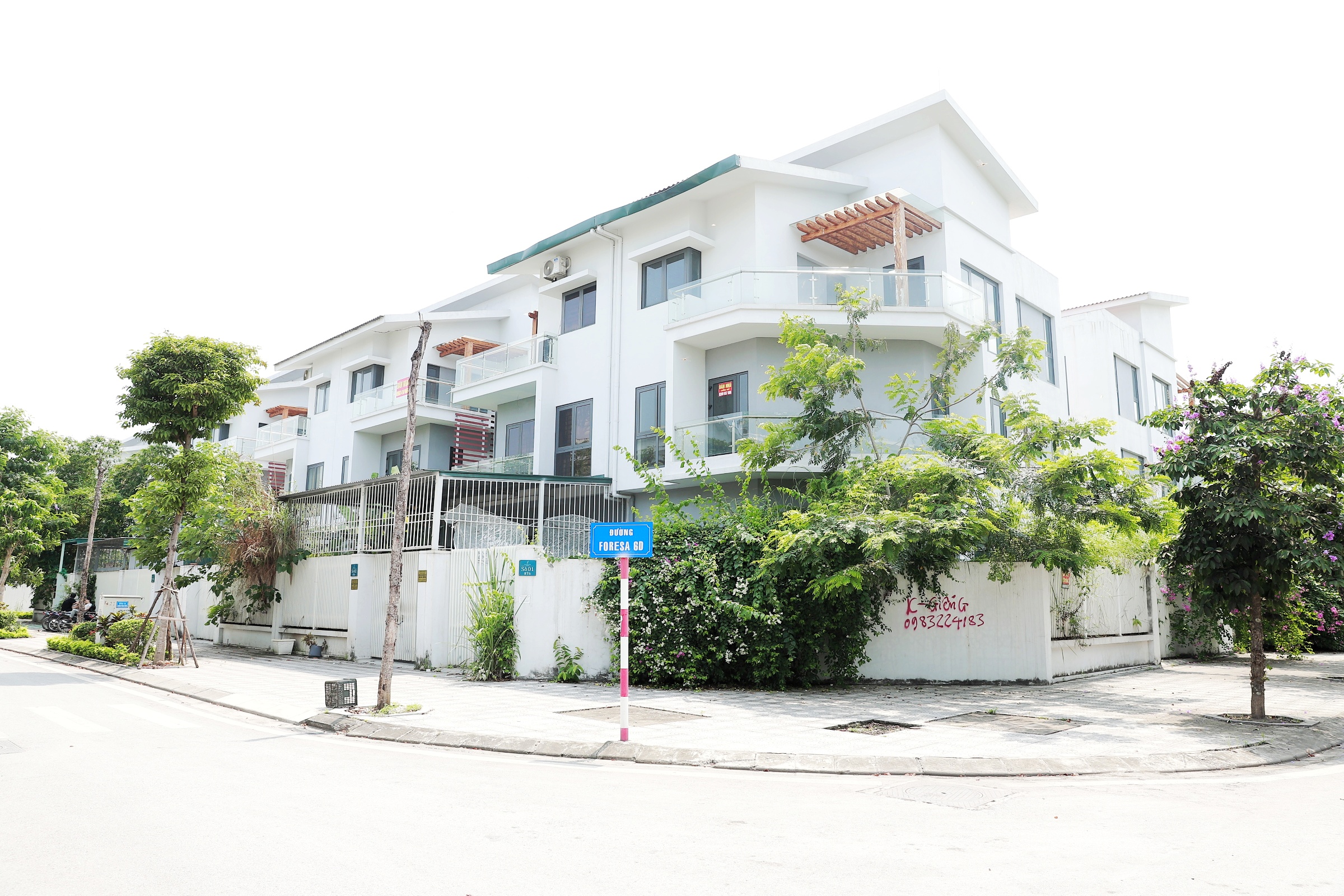 giat-rem-cua-tai-khu-do-thi-tasco-xuan-phuong